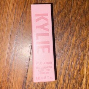 NEW- Kylie Cosmetics - Matte Liquid Lipstick #808